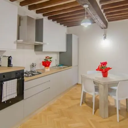 Fuoriporta Affitti Brevi - D'azeglio 48 Parma